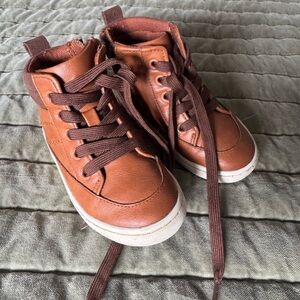 Brown Cat & Jack Toddler 8 Shoes